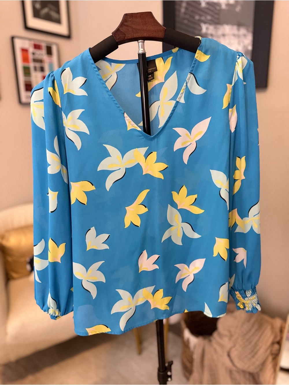 Worthington Petite  Floral V-Neck Long-Sleeve Blouse
